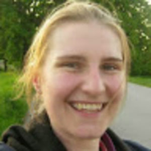 Meet your Posher, Cassandra